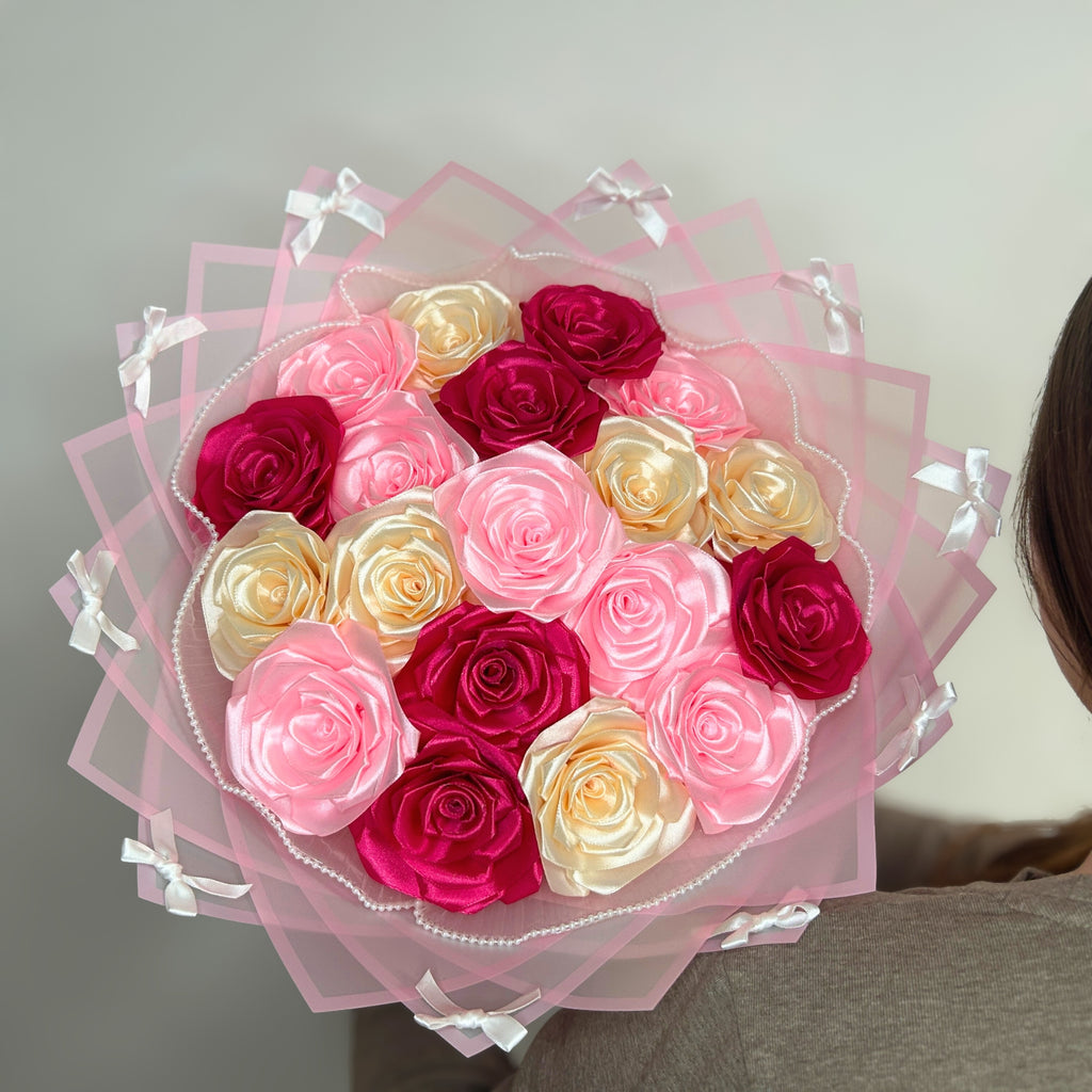 Kytice růží – 19 ks – Mašlička