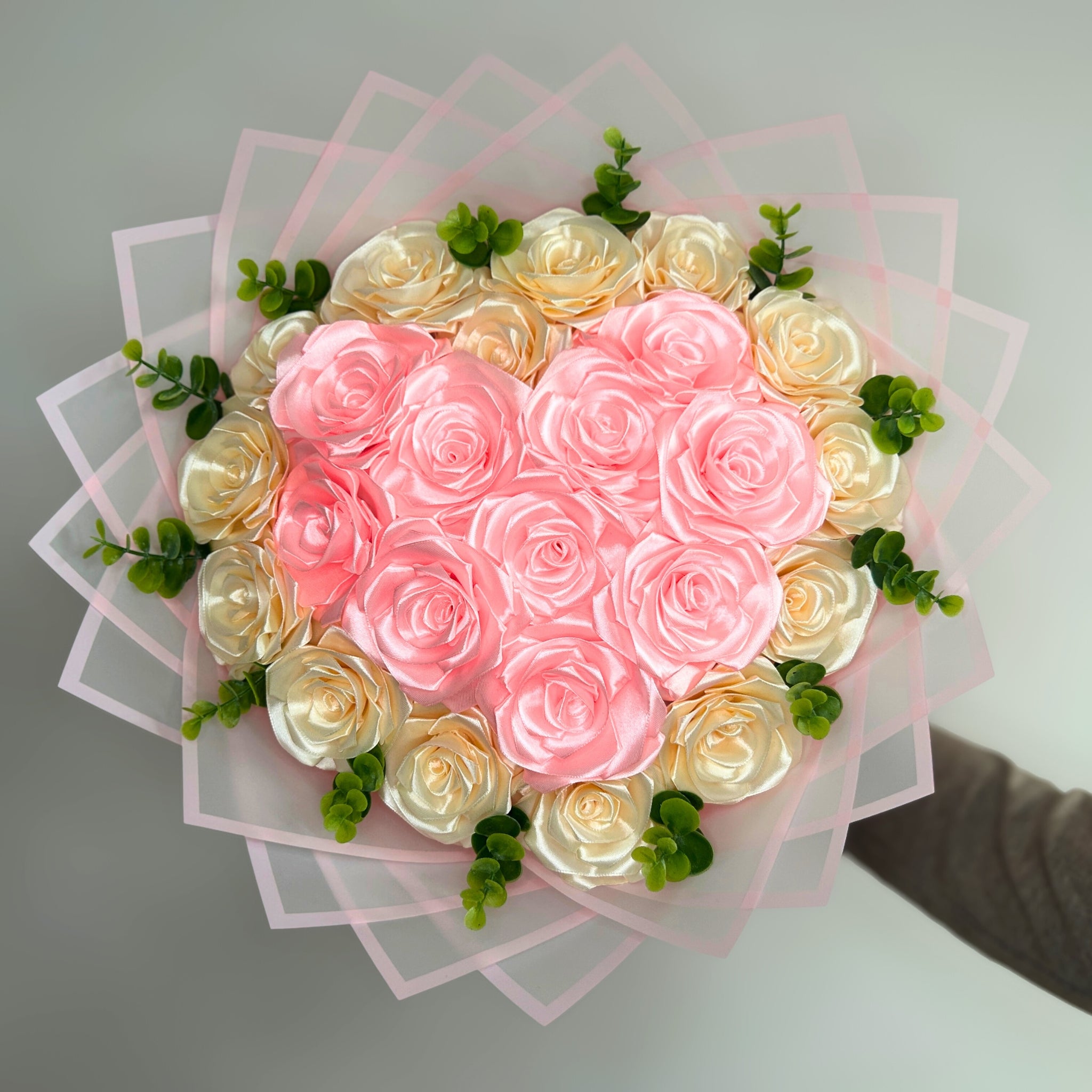 Kytice růží – 24 ks – Srdce – růžové