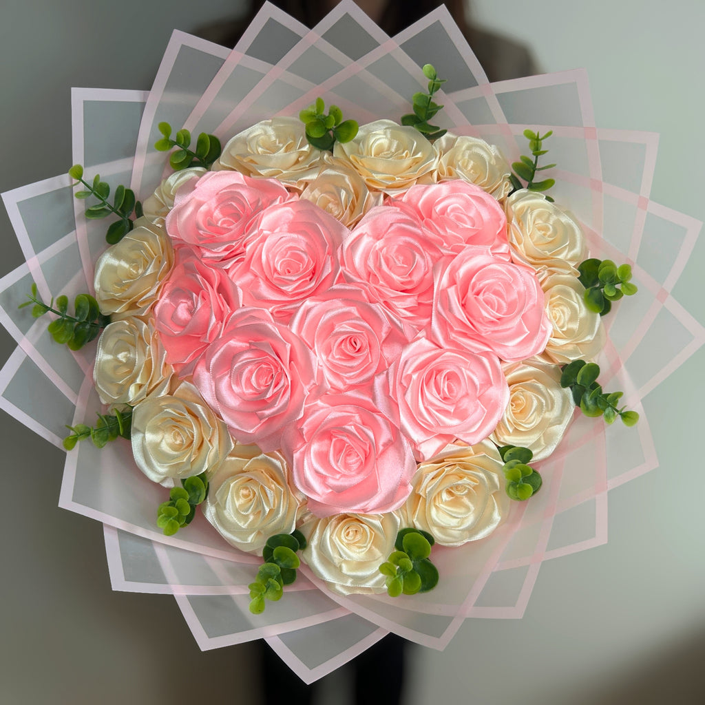 Kytice růží – 24 ks – Srdce – růžové