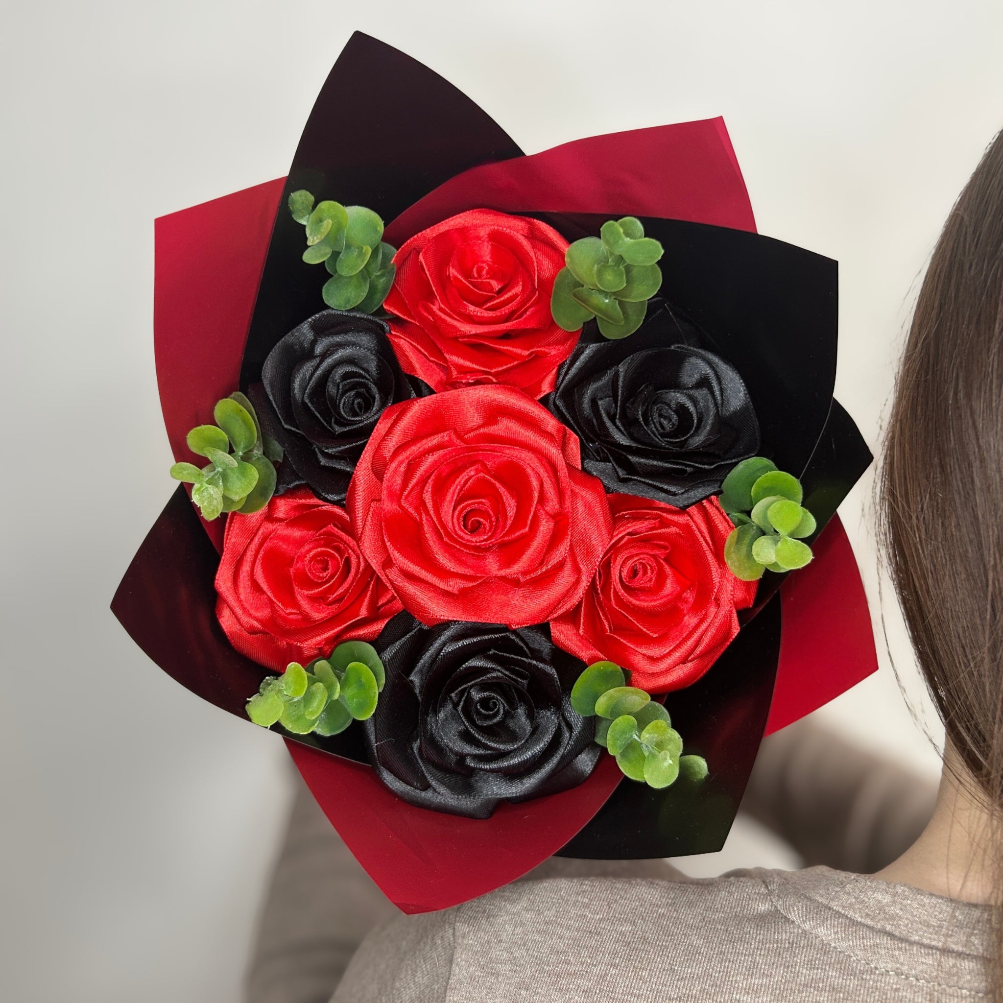 Kytice růží – 7 ks – Scarlett