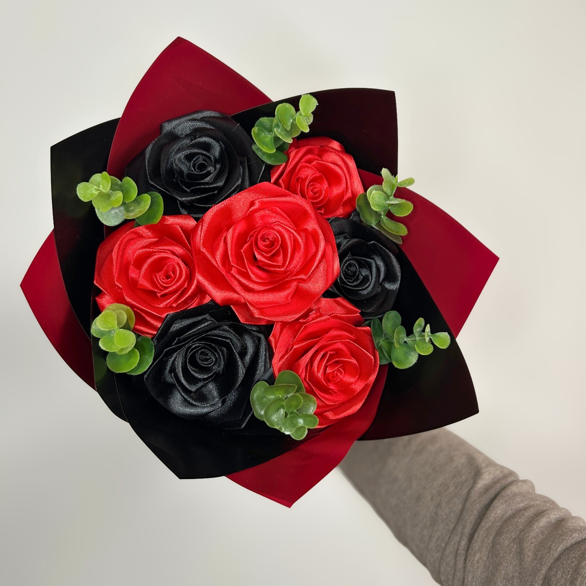 Kytice růží – 7 ks – Scarlett