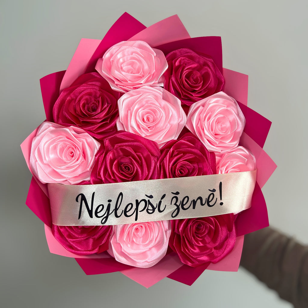 Kytice růží – 12 ks – Aveline