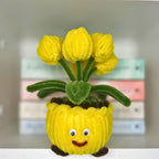 Usměvavý květináč s tulipány – žlutý